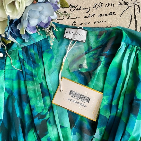 NWT Runaway The Label Calista Deep-V Button Front Long Sleeve Sheer Midi Dress - Picture 16 of 16